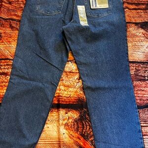 Lee riders Men's 42 x 30 Blue Jeans!  New with tags!